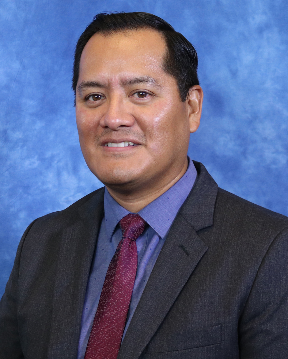 Portrait of Marcos Gonzalez, the City of Burbank's 2019 Employee of the Year.