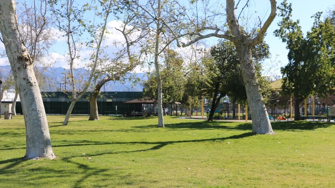 Larry L. Maxam Memorial Park Parks & Recreation City of Burbank
