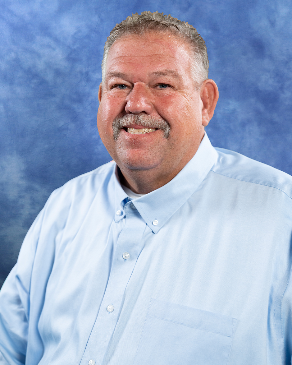 Portrait of Maribel Leyland, the City of Burbank's 2024 Employee of the Year.