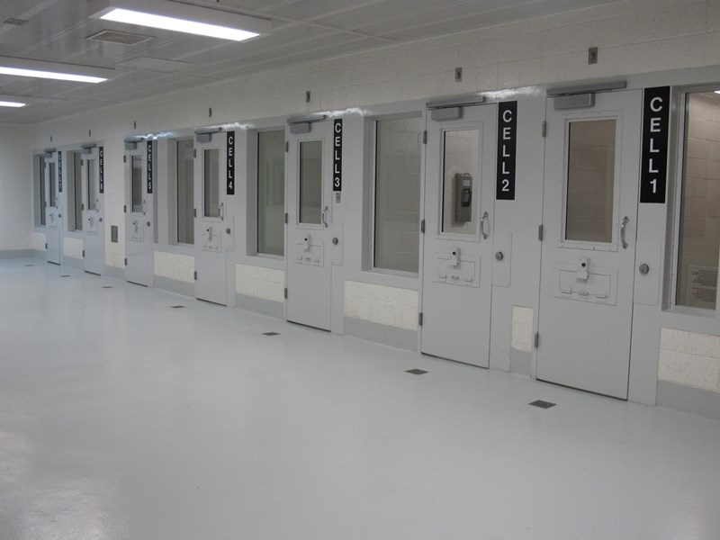 Burbank jail cells